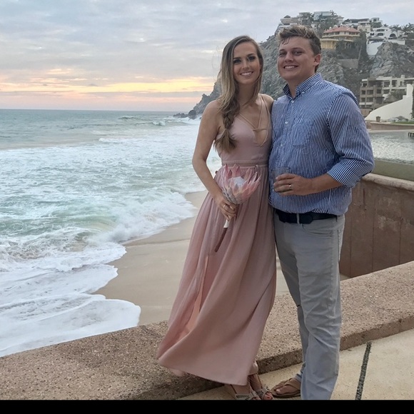 Dolce Vita Finley Dress in Dusty Rose. - Picture 2 of 3